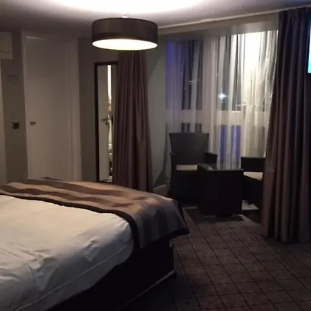 The Angel Wetherspoon فندق ويتبي