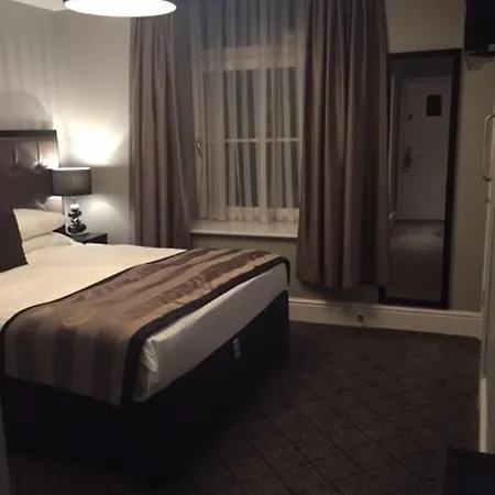 The Angel Wetherspoon فندق 4*