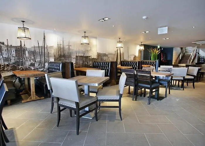 Hotel The Angel Wetherspoon 4*