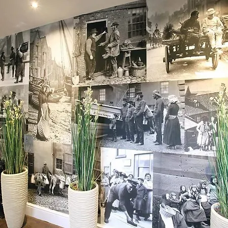 The Angel Wetherspoon Hotel 4*