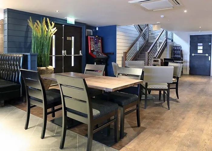 The Angel Wetherspoon 酒店 惠特比